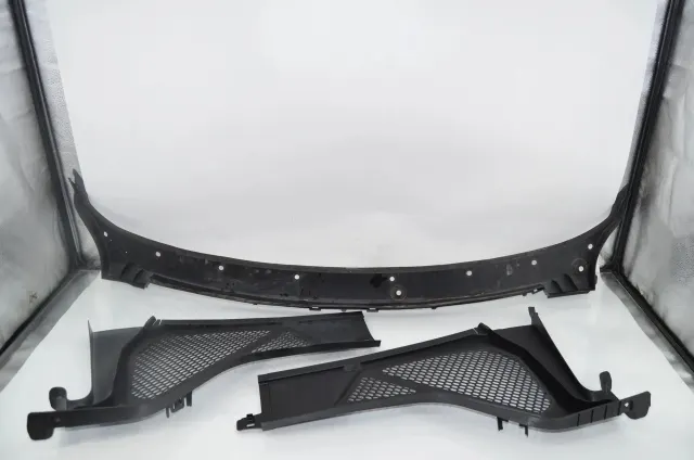 Front Wiper Cowl Trim