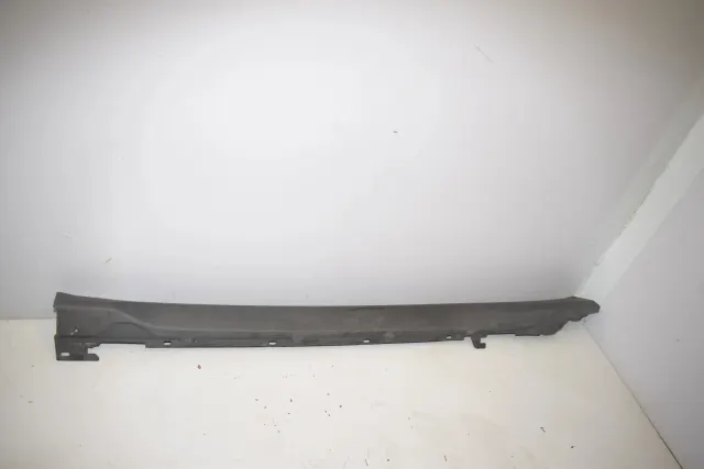 Left Side Plastic Sideskirt Cover