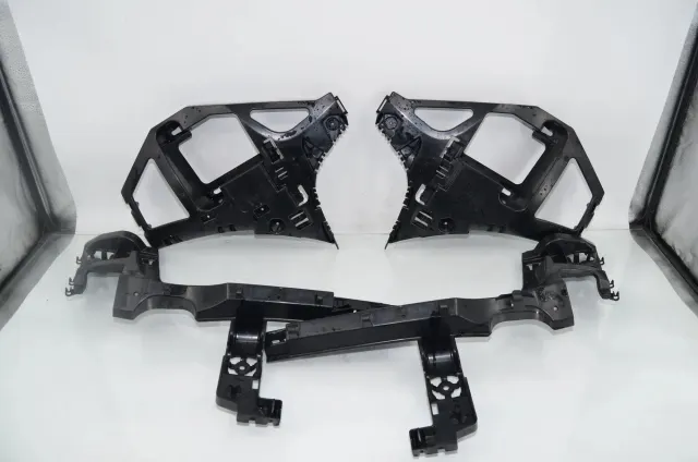 Rear Right Bumper Bracket