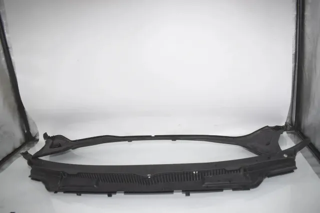 Front Wiper Cowl Trim