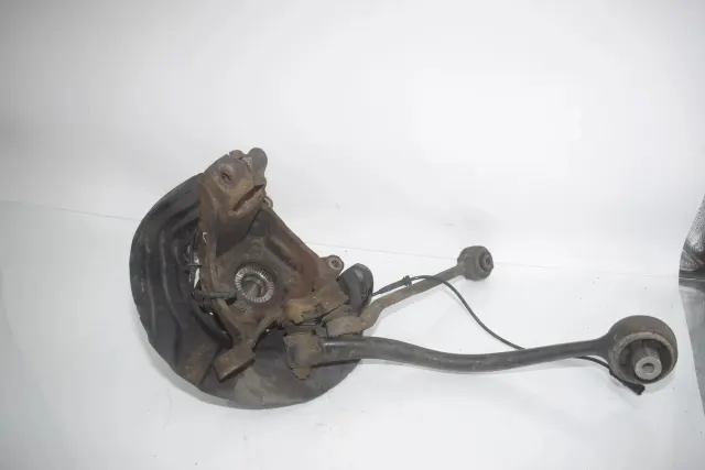Front Right Wheel Hub