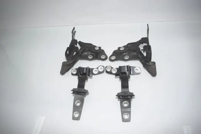 Bonnet Hood Hinge Set