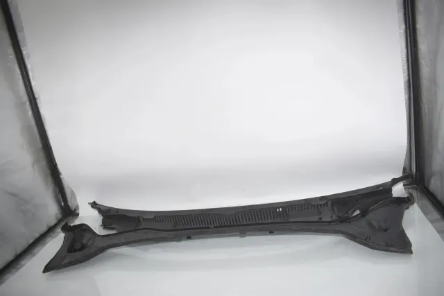 Front Wiper Cowl Trim