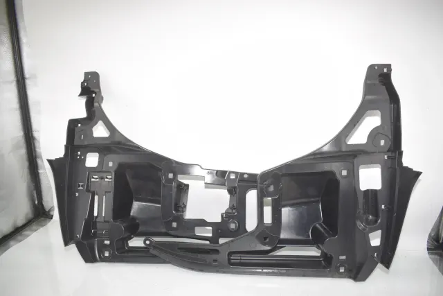 Rear Right Bumper Bracket