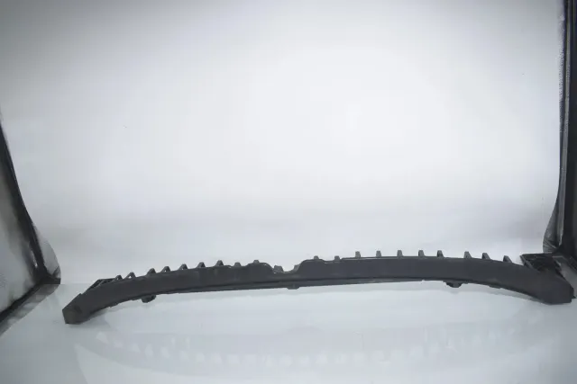Rear Bumper Middle Bracket