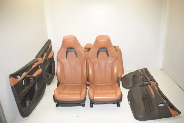 Seat set