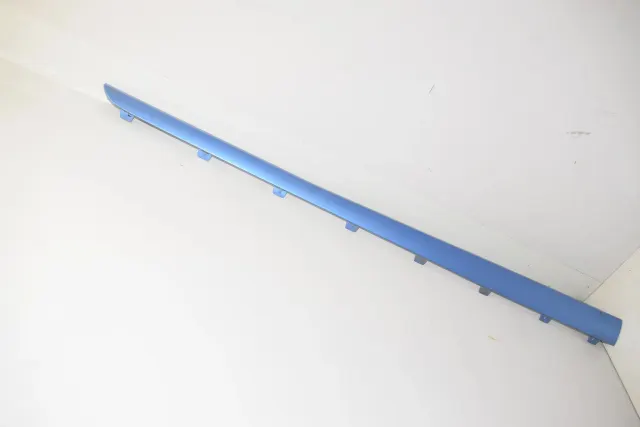 Right Side Plastic Sideskirt Cover