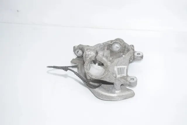Front Left Wheel Hub