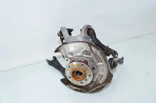 Rear Left Wheel Hub Spindle