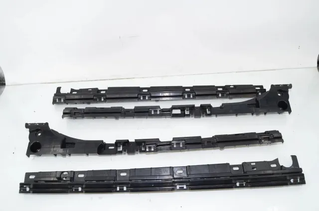 Sideskirt Bracket