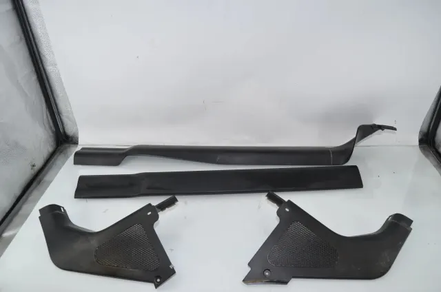Front Right Interior Step Trim