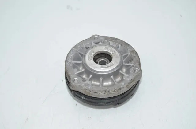 Front Right Shock Absorber Bracket