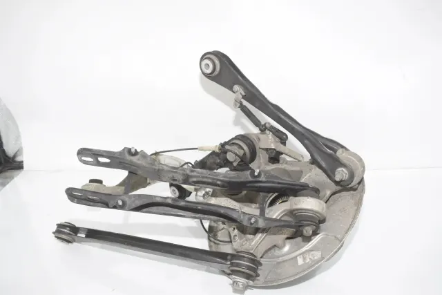Rear Left Wheel Hub Spindle