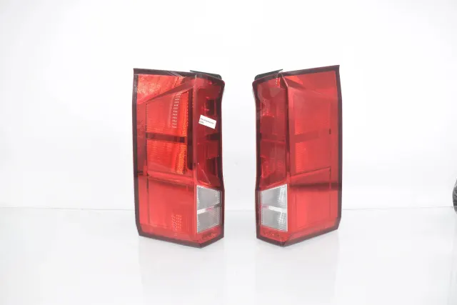 Rear Tail Light Set