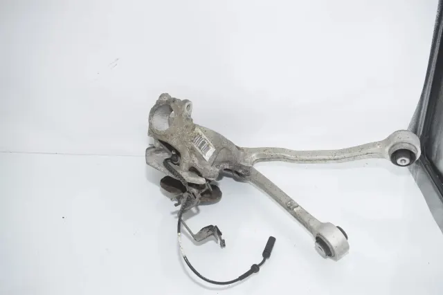 Front Left Wheel Hub