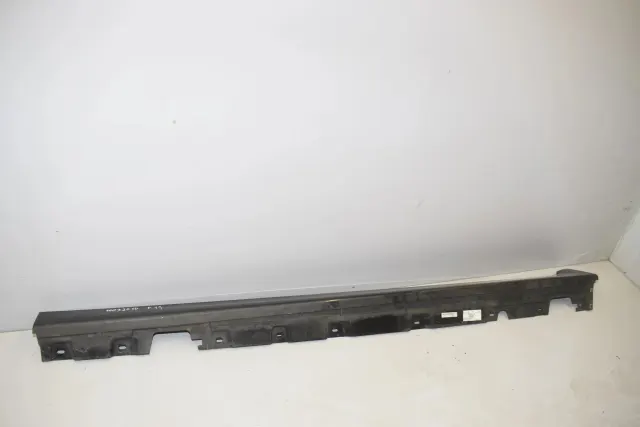 Left Side Sideskirt