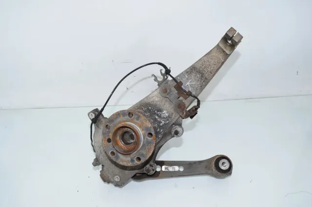 Front Left Wheel Hub