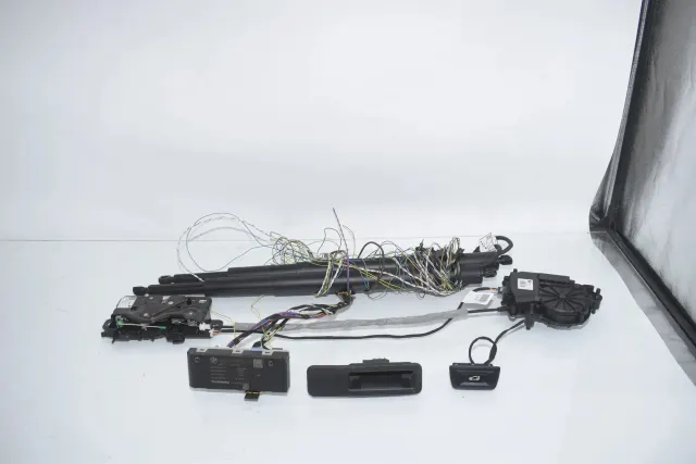 Electric Tailgate Opening Kit