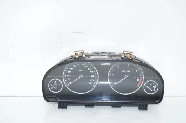 Instrument Cluster Speedometer