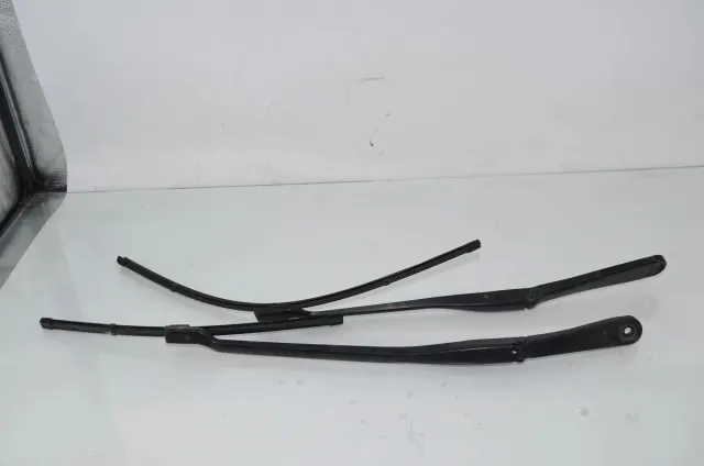 Front Wiper Arms