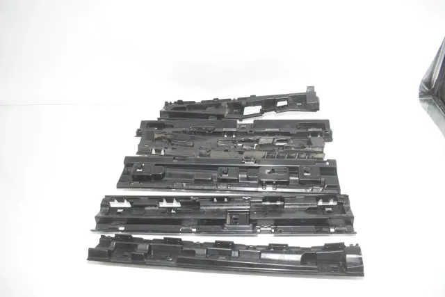 Sideskirt Bracket