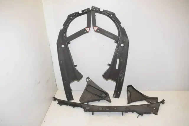 Front Wiper Cowl Trim