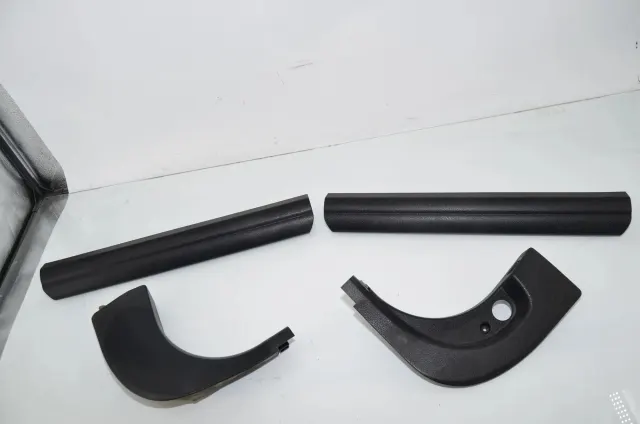 Front Right Interior Step Trim