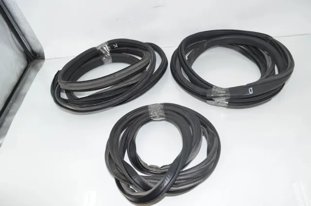 Front Left Door Seal Rubber