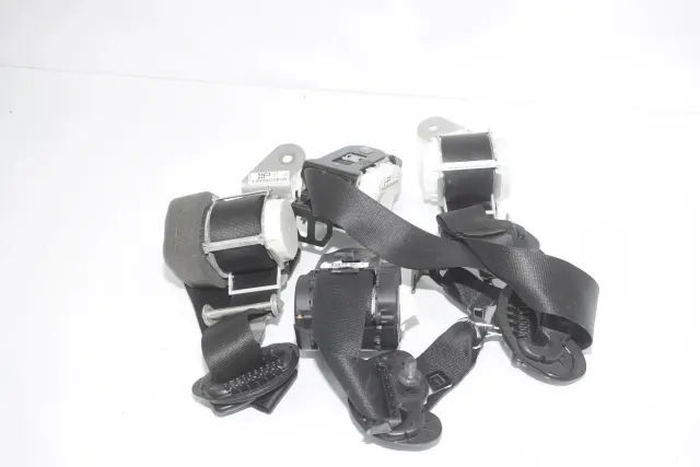 Rear Left Seatbelt
