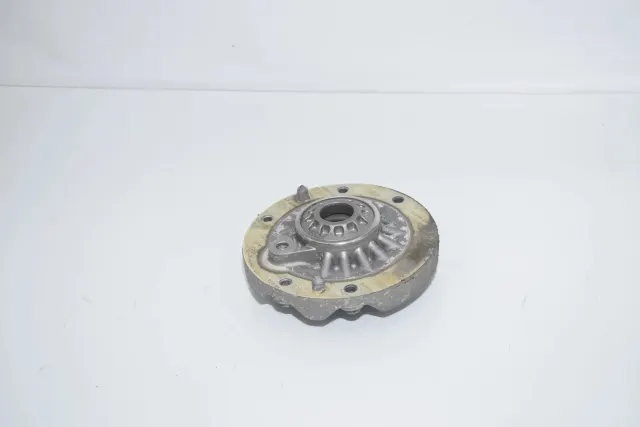 Front Left Shock Absorber Bracket