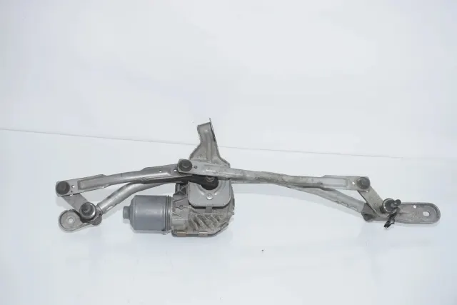 Front Windshield Wiper Mechanism