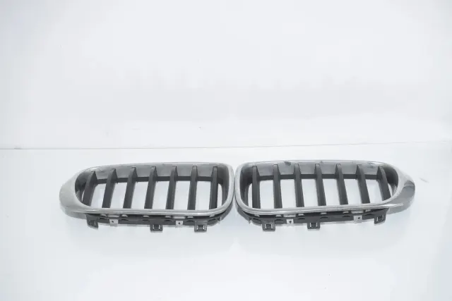Grilles