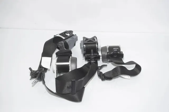 Front Left Seatbelt