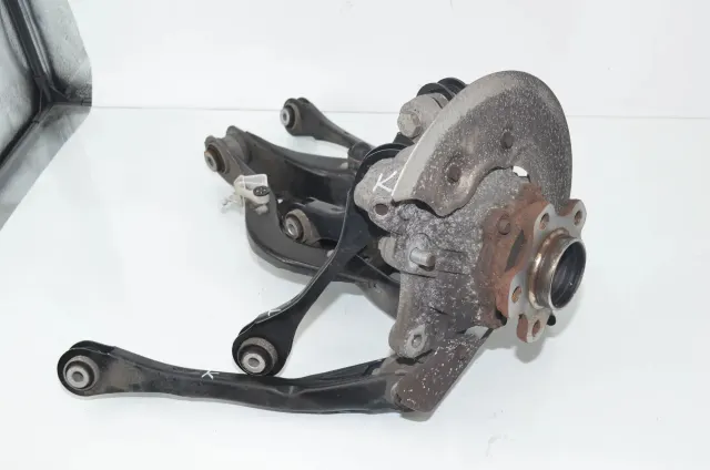 Rear Left Wheel Hub Spindle