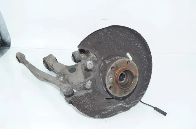 Rear Right Wheel Hub