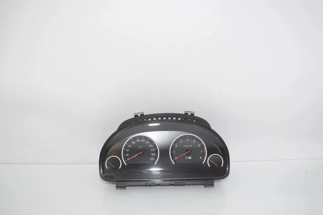 Instrument Cluster Speedometer