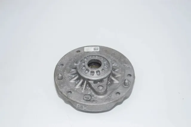 Front Left Shock Absorber Bracket