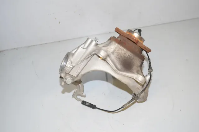 Front Right Wheel Hub