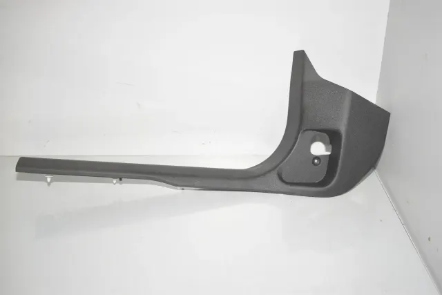 Front Left Sill Trim