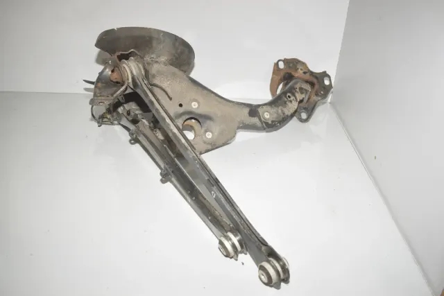 Rear Right Wheel Hub