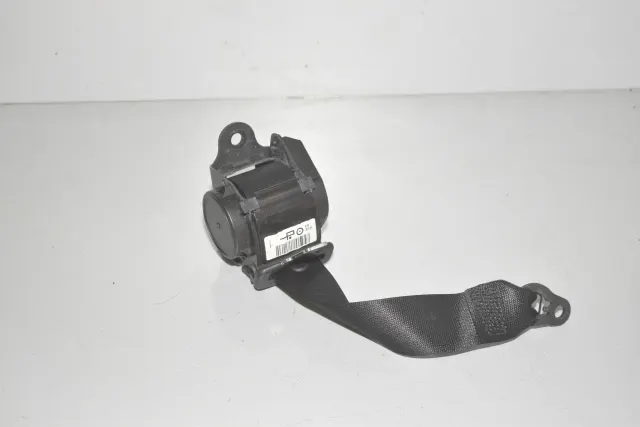Rear Right Seatbelt