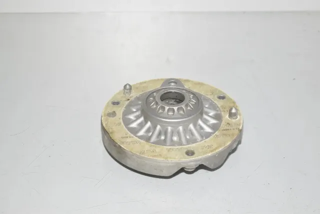 Front Left Shock Absorber Bracket