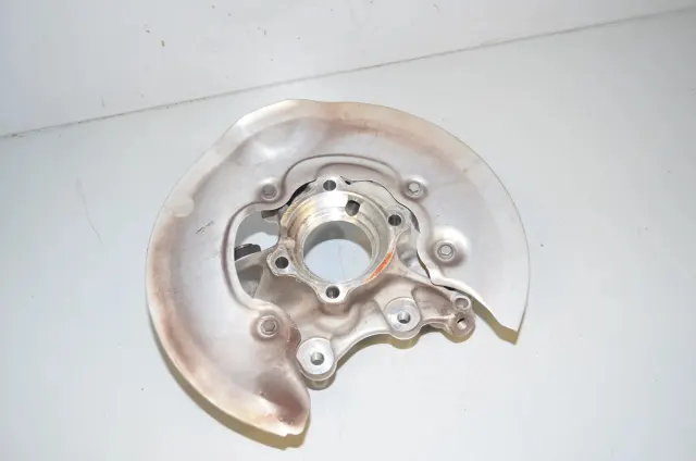 Rear Right Wheel Hub