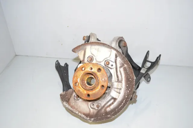 Rear Left Wheel Hub Spindle