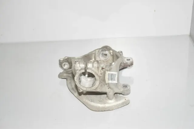 Front Left Wheel Hub