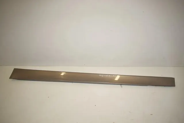 Left Side Plastic Sideskirt Cover