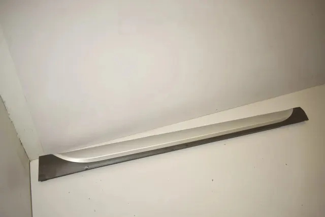Left Side Plastic Sideskirt Cover