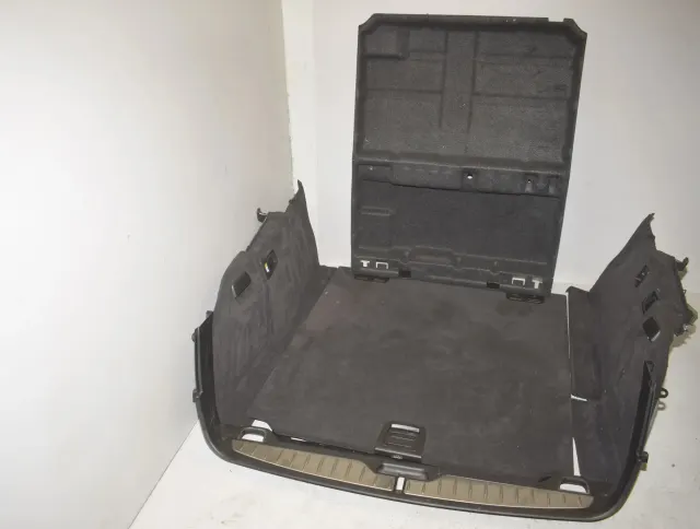Trunk Trim Kit