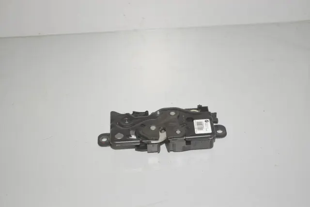 Tailgate Boot Lock