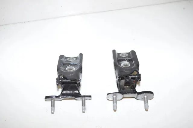 Left Side Bootlid Hinge